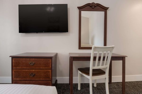 Canadas Best Value Inn (Brackley)